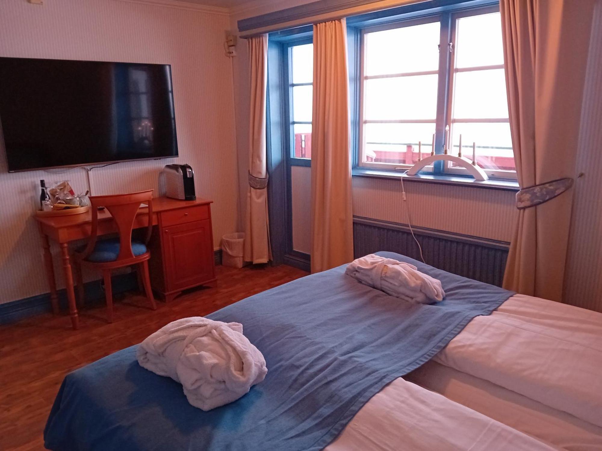 Taellbergsgardens Hotell Екстер'єр фото