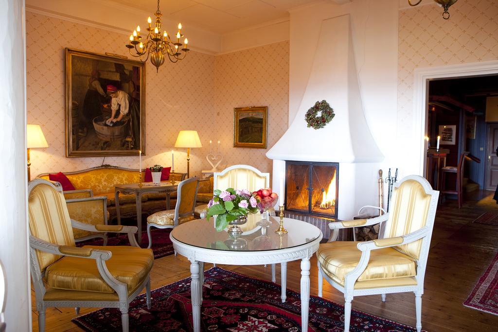 Taellbergsgardens Hotell Екстер'єр фото